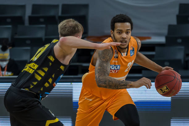 女排副攻线 女排副攻线