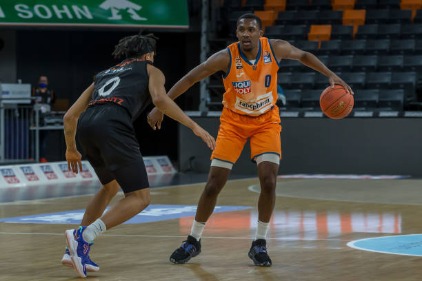 场的竞争愈 场的竞争愈