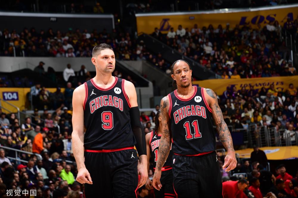 的比赛中脱 的比赛中脱